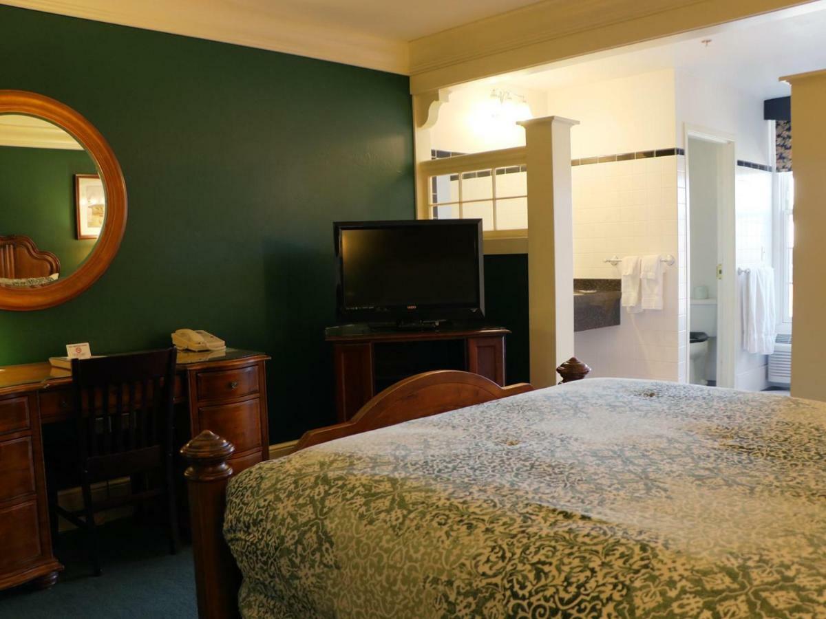 Saint Brendan'S Inn Green Bay Værelse billede